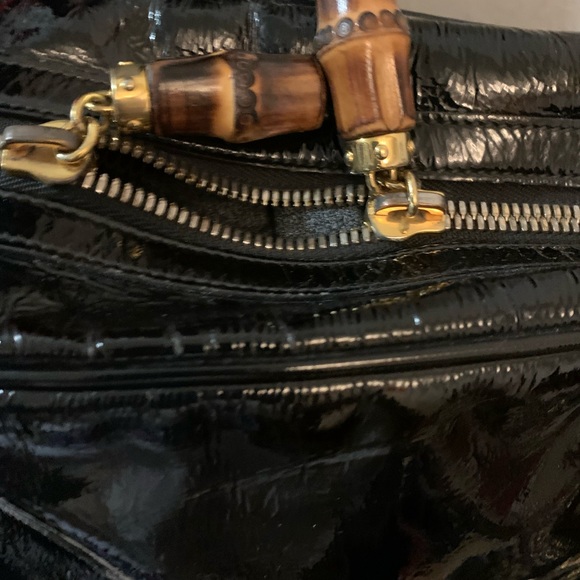 Auth. Gucci Patent Leather Horsebit Handbag - Picture 4 of 8